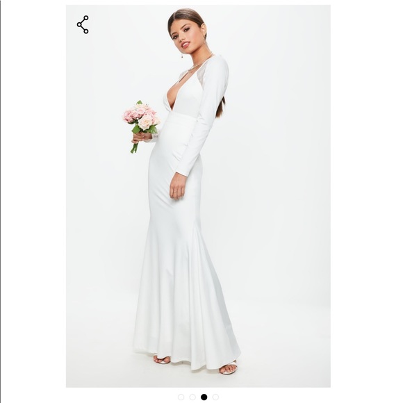 white long sleeve plunge open back maxi dress - Picture 4 of 8